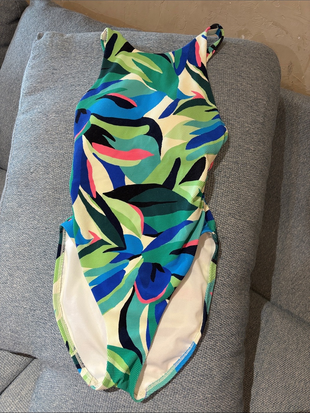 NWT shade & shore tropical full coverage swim suit! XS